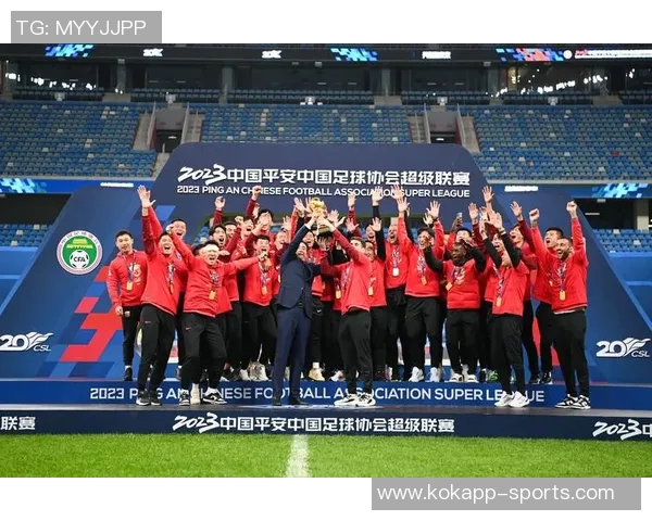 路易斯怒斥申花金畅回应经纪人夸大中超球队需求与高价要求